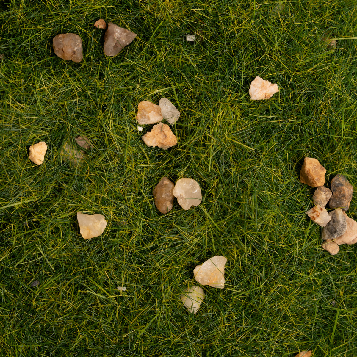 GRASS & ROCKS [Dark Moss] - 200ml