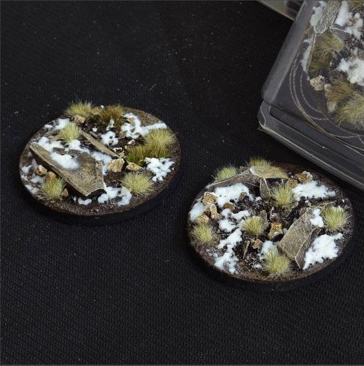 Winter Bases Round 60mm (x2)