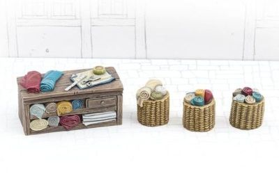 Townsfolk Miniatures - Cloth Merchant Sales Stand (4)