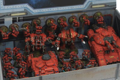Strike Force Box (Sci-fi) mit zus&auml;tzlicher Metallplatte