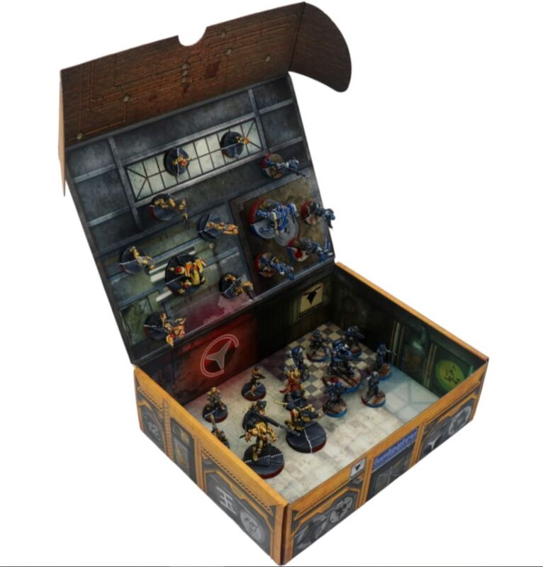 Infinity Action Box + Platte im Deckel